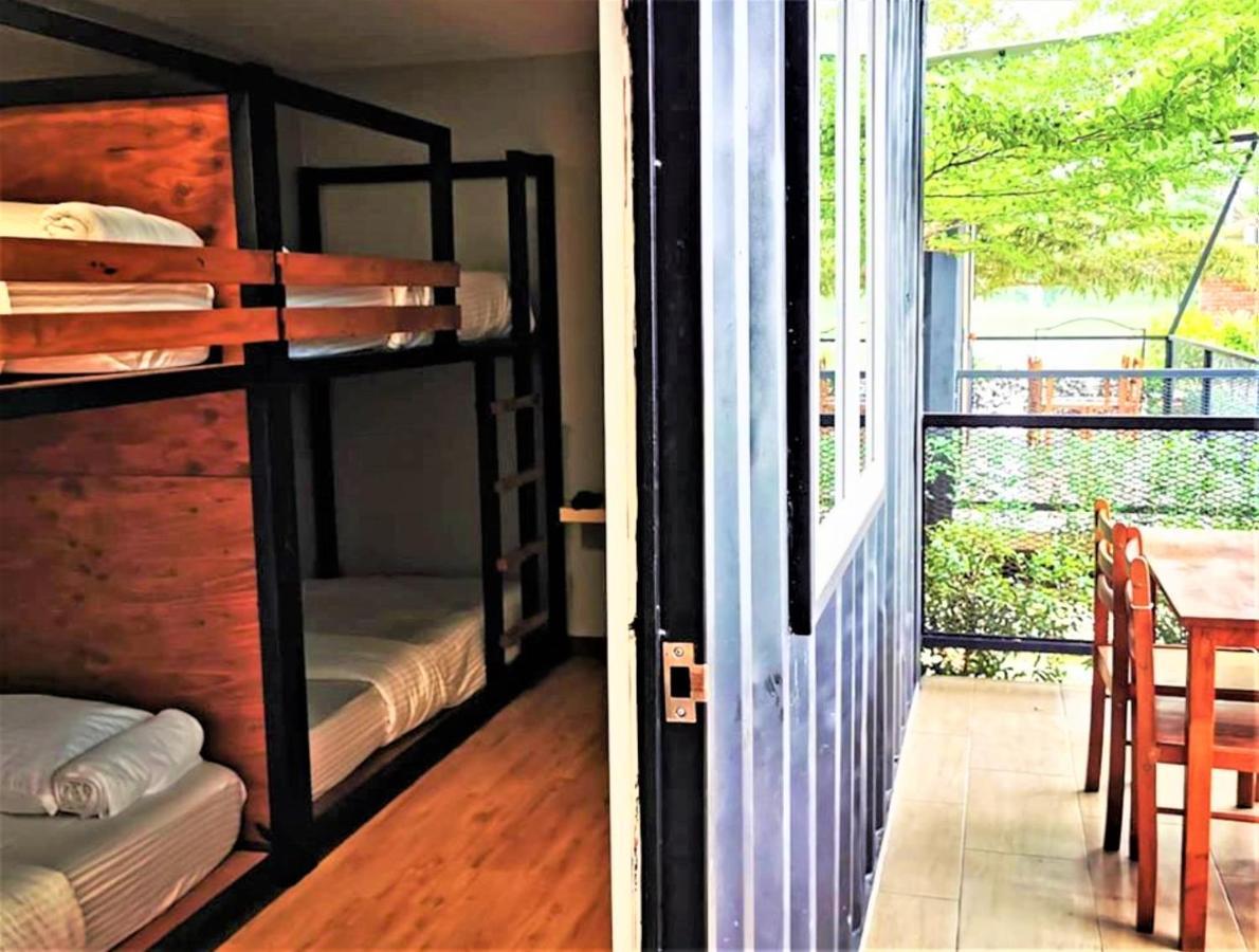Petak Padin Cottage By The Pool, Kepala Batas  Exteriér fotografie